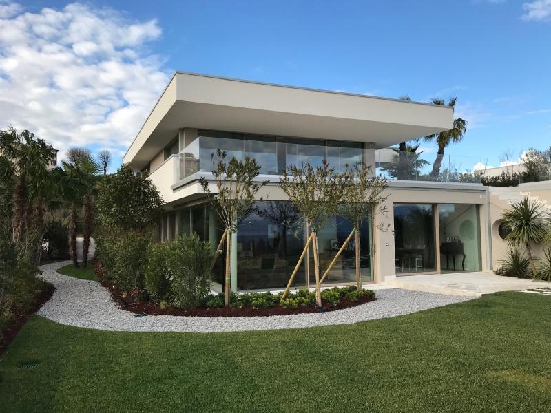 Villa for Sale in Desenzano del Garda