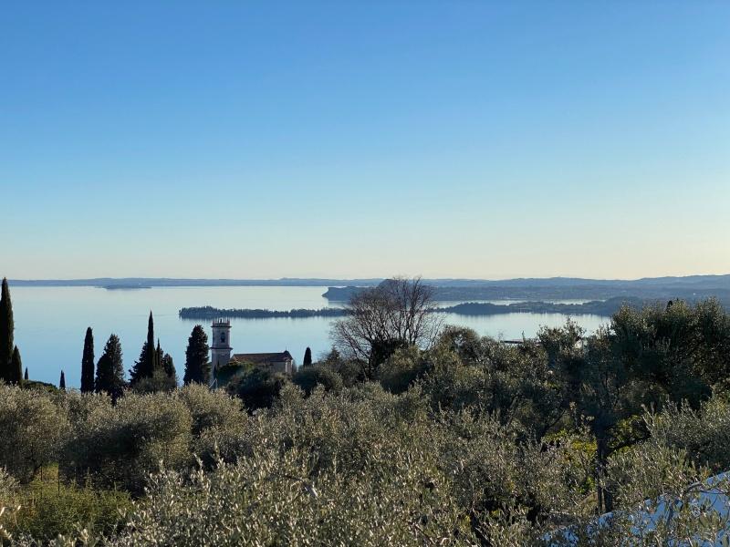 Villa vista lago in Vendita a Toscolano Maderno