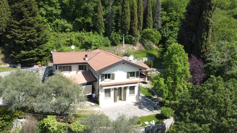 Villa vista lago a Gardone Riviera (rif. 0355)